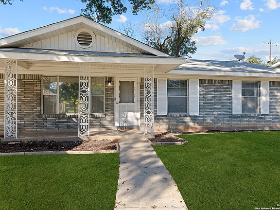 3rd image of 4811 CAMBRAY DR