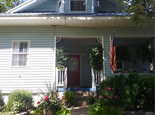 414 Huntsville St, Berryville, AR 72616