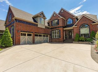 672 W T St, Washougal, WA 98671