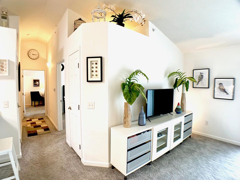 1st image of 501 Gethings Cir APT 5