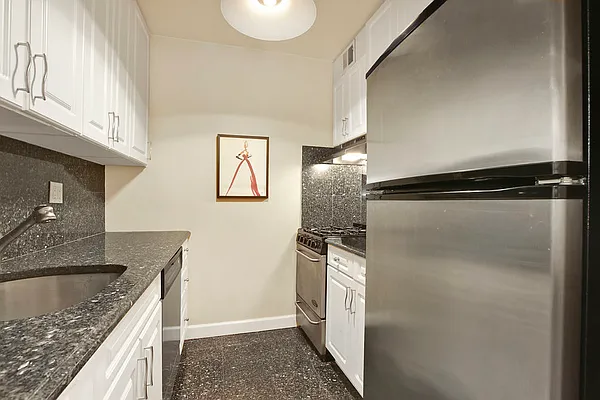 Sold by Corcoran | media 6