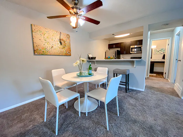 Camelot East Apartments — Photo 13
