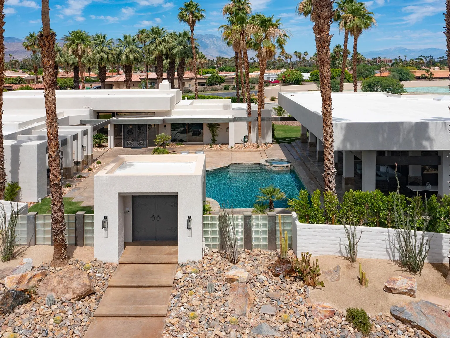 77240 Black Mountain Trl — Photo 3