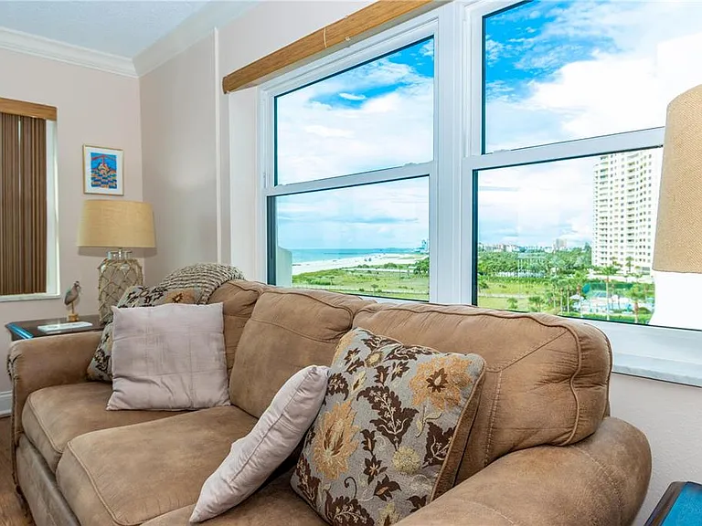1270 Gulf Blvd #708 — Photo 28