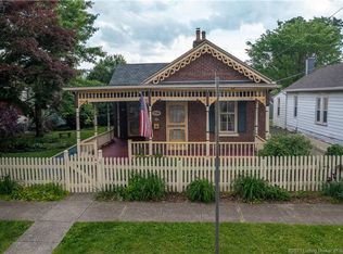 714 E 1st St, Madison, IN 47250