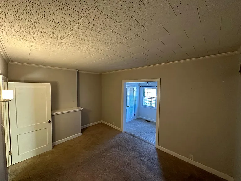 1918 Eastview Ave #2 — Photo 17