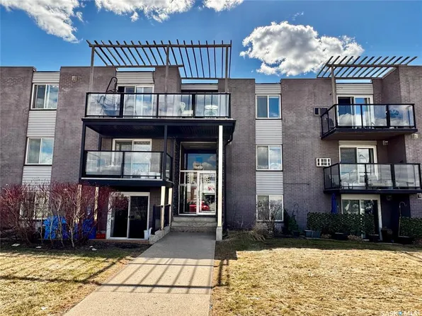 UNIT 14-2410 louise STREET, Saskatoon, SK S7J 3L8