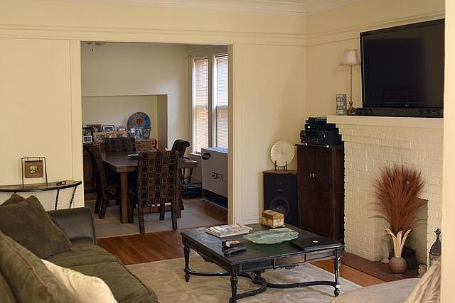 1st image of 829 Mulford St APT 2