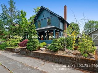 716 Center St, Oregon City, OR 97045