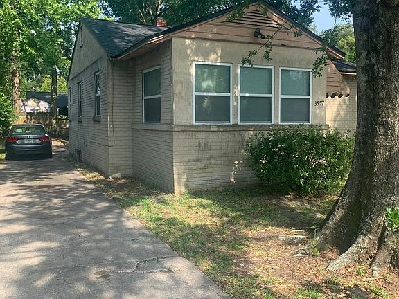 2nd image of 3557 Penton St