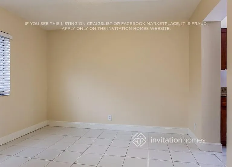 5756 Strawberry Lakes Cir — Photo 7
