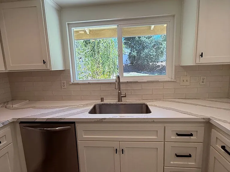 1406 Oak Knoll Rd — Photo 10