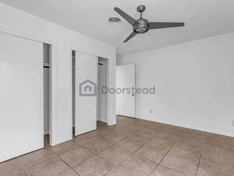 8507 Contour Dr — Photo 18