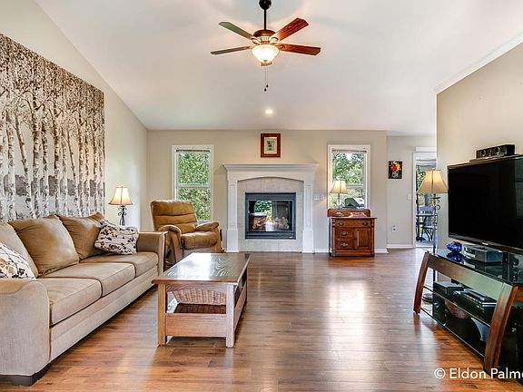 3rd image of 5656 Grizzly Bear Ct NE