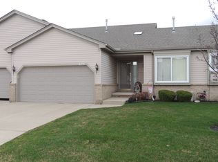 53192 Pineridge, chesterfield, MI 48051