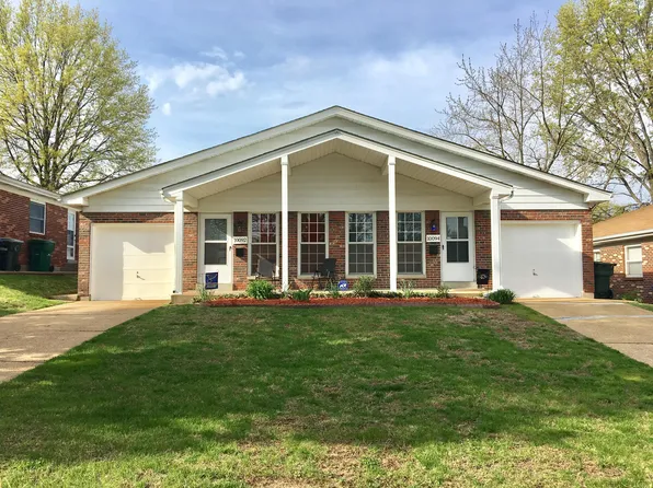 10092 Buffton Dr, Saint Louis, MO 63123