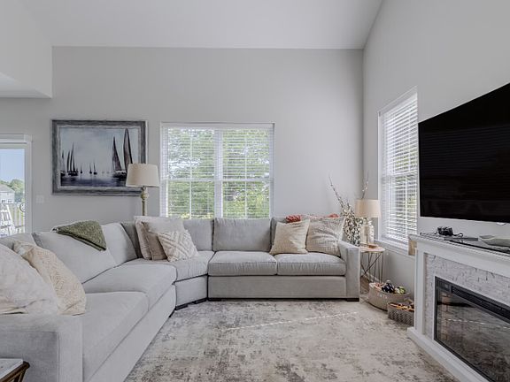 4th image of 100 Ryefield Village Dr #145