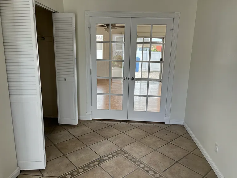 Mudroom downstairs