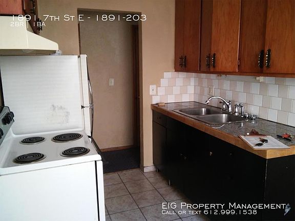 3rd image of 1891 7th St E #1891203