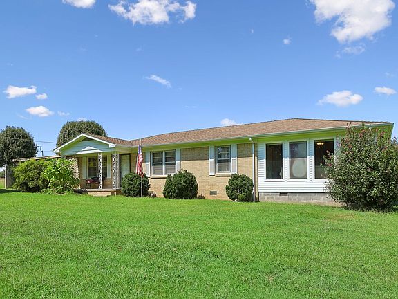 3rd image of 42 Smith Ln