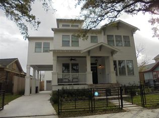 1012 E 7th 1/2 St, Houston, TX 77009