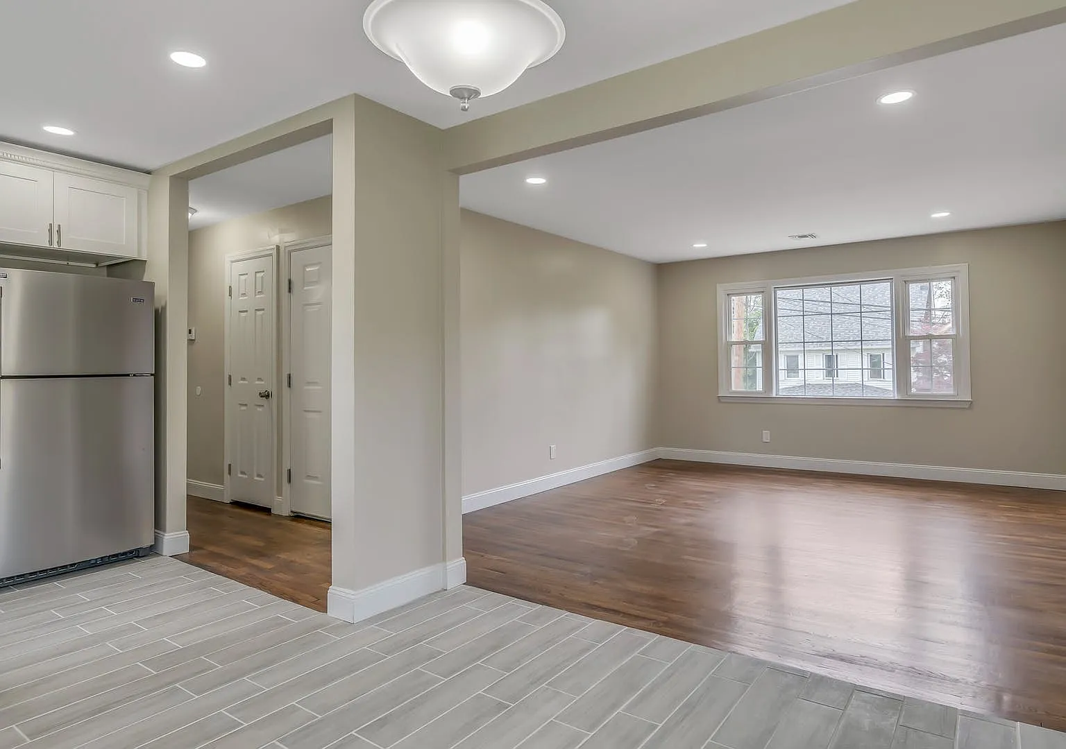 327 Brookfield Pl — Photo 4