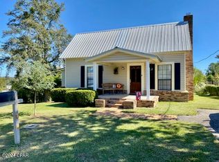 2958 Madison St, Marianna, FL 32446