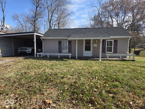 316 Sunnyside Dr, North Vernon, IN 47265