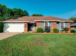 815 Dabney St, Nixa, MO 65714