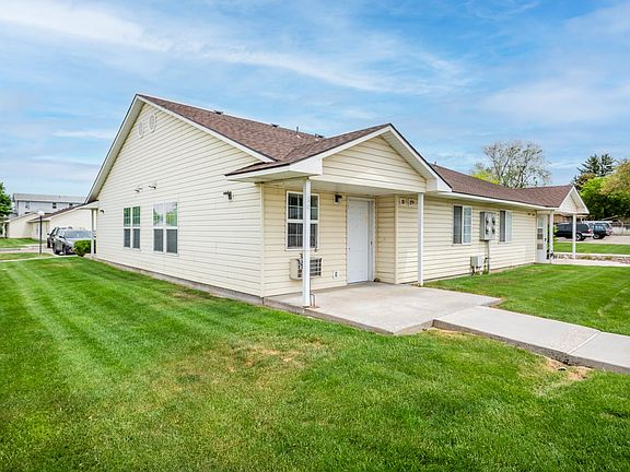 2nd image of 154 Sunset Dr #8840