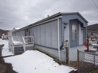 455 2nd St, Conemaugh, PA 15909