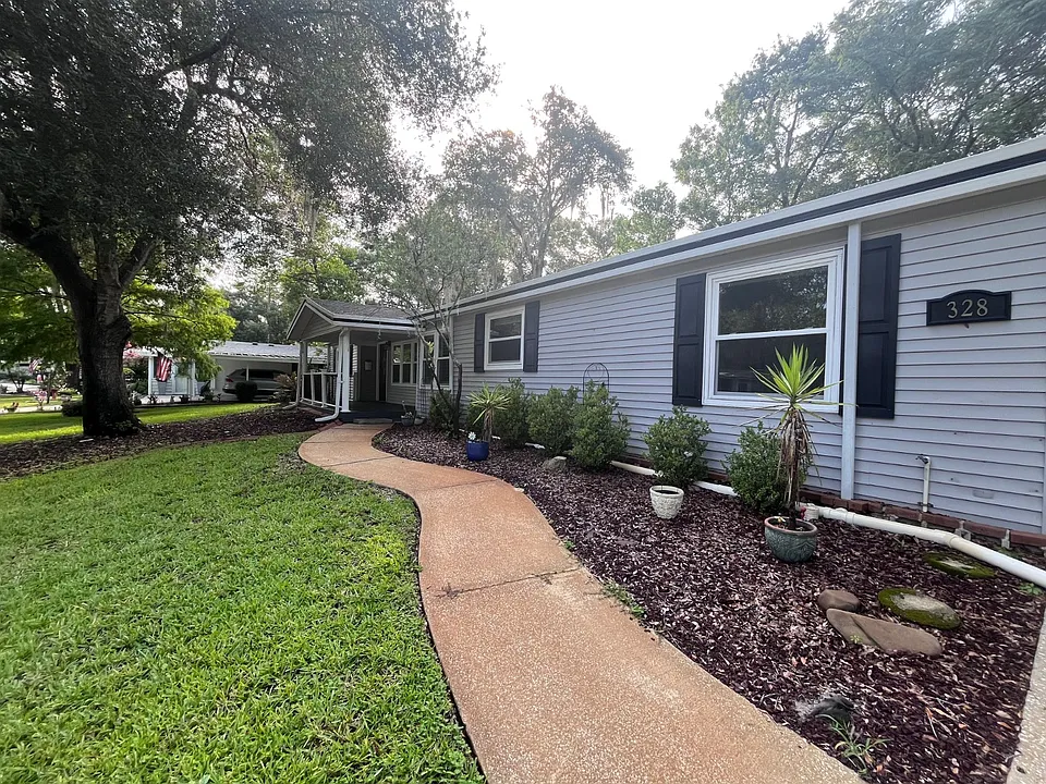328 Knot Way