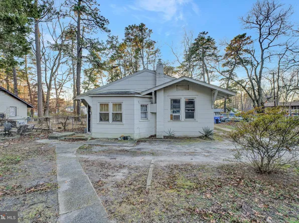 212 Sunset St, Browns Mills, NJ 08015