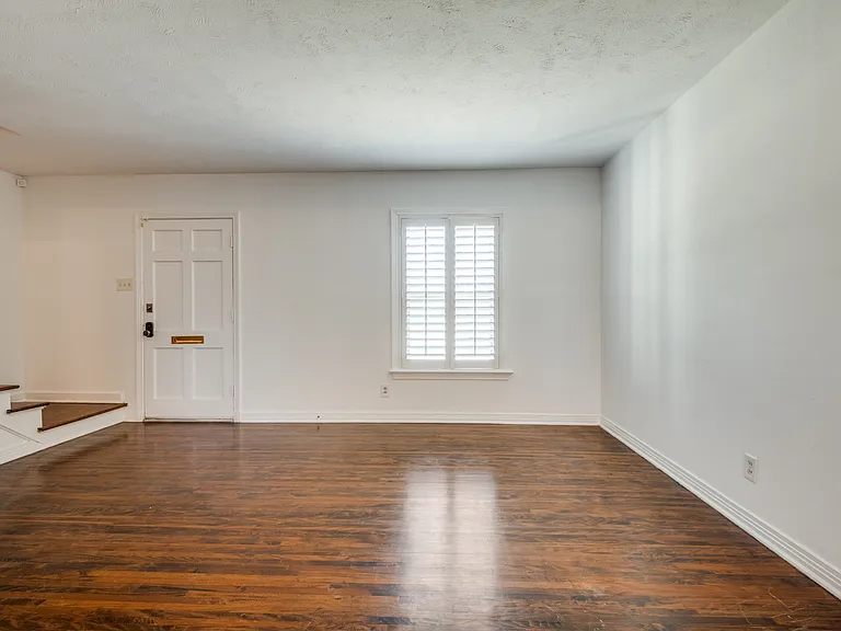 6465 Bordeaux Ave #6465 — Photo 5