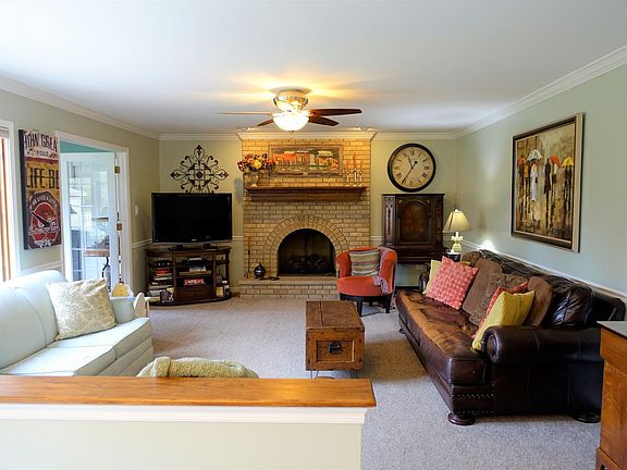 4th image of 17315 Brookgate Dr
