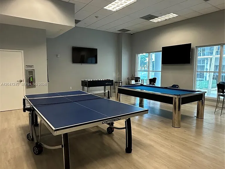 1800 N Bayshore Dr #2315 — Photo 37