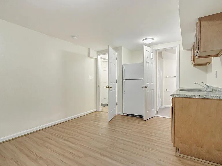 9085 Autoville Dr — Photo 23