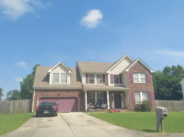 1000 Sawtooth Dr, Suffolk, VA 23434