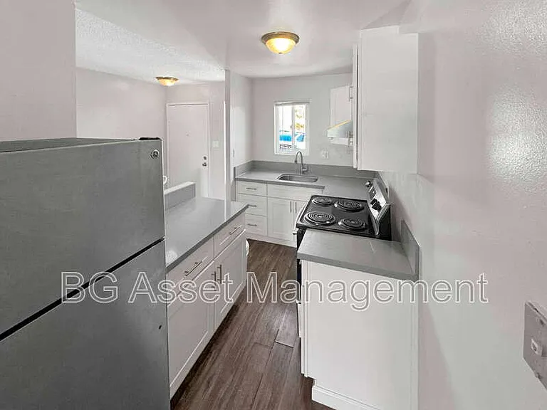 110 Avian Dr — Photo 13