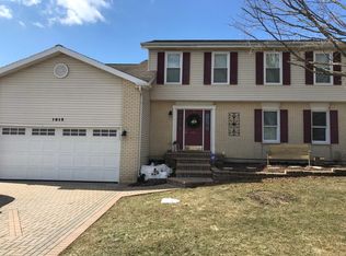 1913 William Dr, Crest Hill, IL 60403