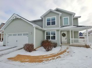 8914 Cottonwood Dr, Freeland, MI