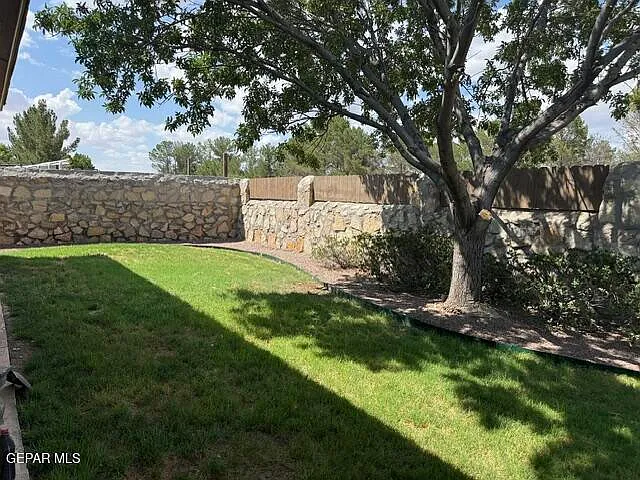 6019 Lourdes Rd — Photo 23