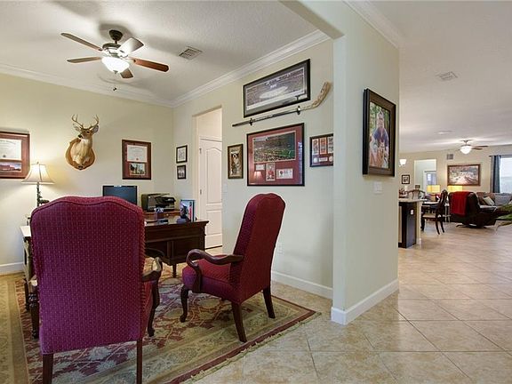 3rd image of 2756 Lantern Hill Ave