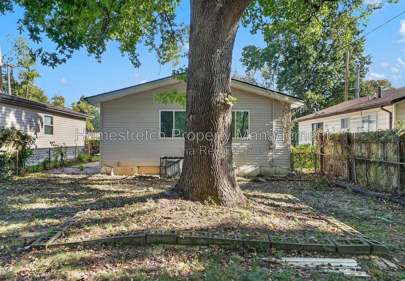 3 bed, 1.5 bath, 936 sqft, $1,495 — Photo 4