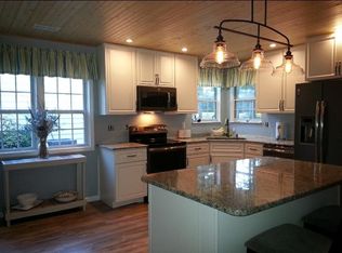 118 Woodlake Dr, Murrells Inlet, SC 29576