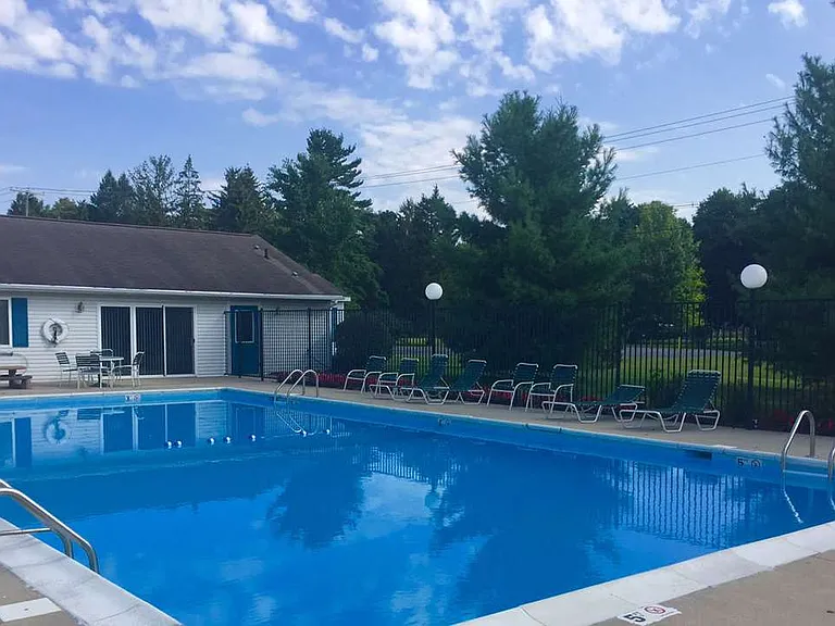 Berrien Woods — Photo 20
