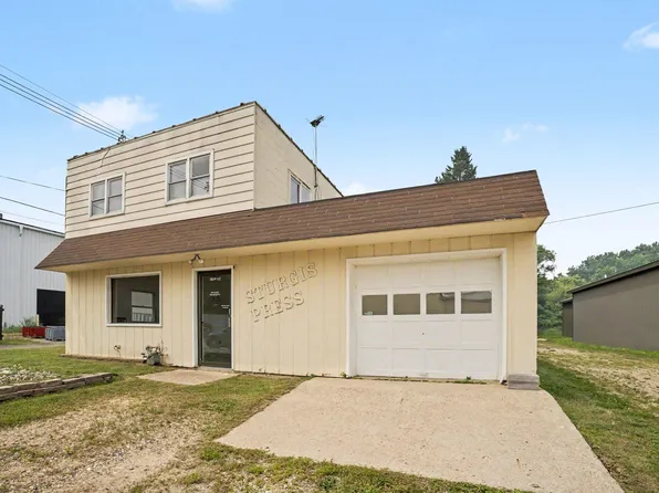 1787 W Chicago Rd, Sturgis, MI 49091