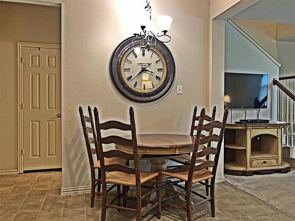 4th image of 3076 Peyton Brook Dr