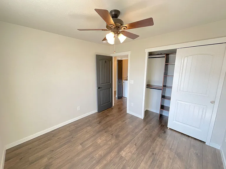 7227 Berrybrook Ln — Photo 28