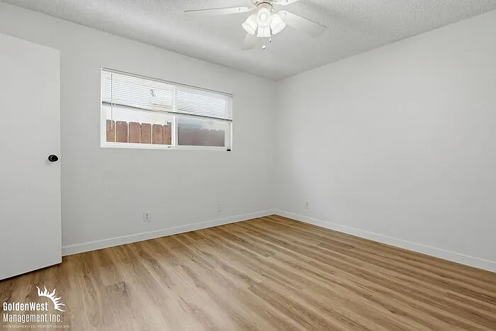 643 W 6th Ave #647 — Photo 12